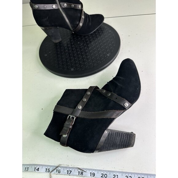 Mia Limited Edition Black Leather Studded Jeweled Ankle Boots Women’s Size 9M - Picture 2 of 10